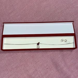 Cultured F.W. Pearls New In Box Necklace/Earrings